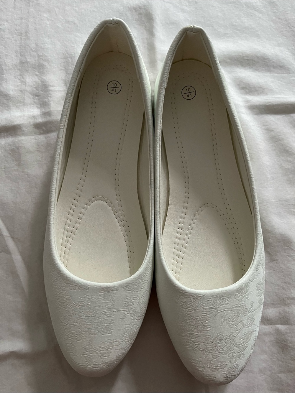 Women's White Ballet Flats - size 10 Comfortable Everyday Slip-Ons